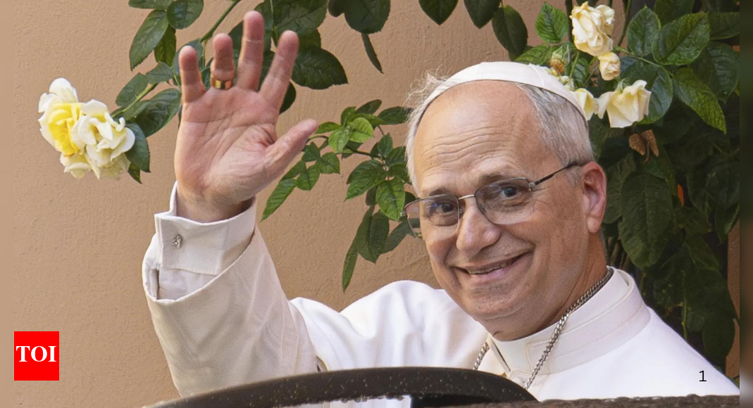 Pope vows every effort to work for peace in regions where Christians persecuted, forced to flee