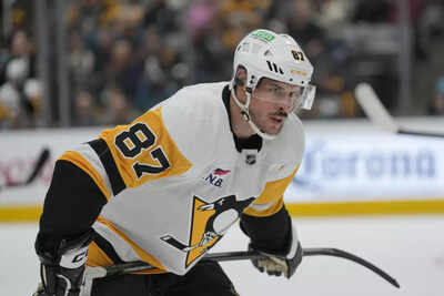 “He should be playing for America”: Pat McAfee sparks major outrage for suggesting Sidney Crosby should play for Team USA