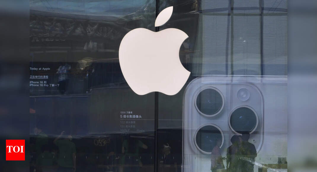 Apple has cut iPhone prices in China & reason is this firm banned in US