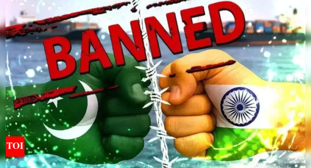 E-commerce sites told to remove Pak flags, merchandise