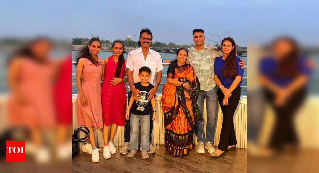 Joint Family Dynamics Flourish in Ahmedabad and Surat