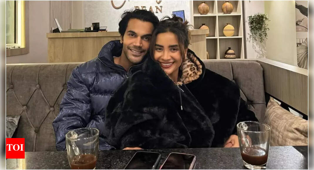 पटालेकिया से पता चलता है कि वह और राजगामर राव मध्यम वर्ग के जीवन में रहते हैं: “मैं वह हूं जो छुट्टियों की योजना में लगे हुए हैं” | हिंदी पर फिल्म समाचार