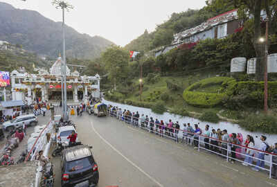 After 7 days, chopper service resumes at Mata Vaishno Devi shrine