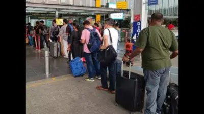 阿塞拜疆Turkiye在巴基斯坦摊位上排名榜首；捷克共和国，俄罗斯，新加坡现在为印度旅行者提供新的选择
