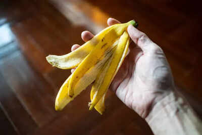 Banana Peel for hair: How to use Banana Peel to increase hair growth | -  Times of India