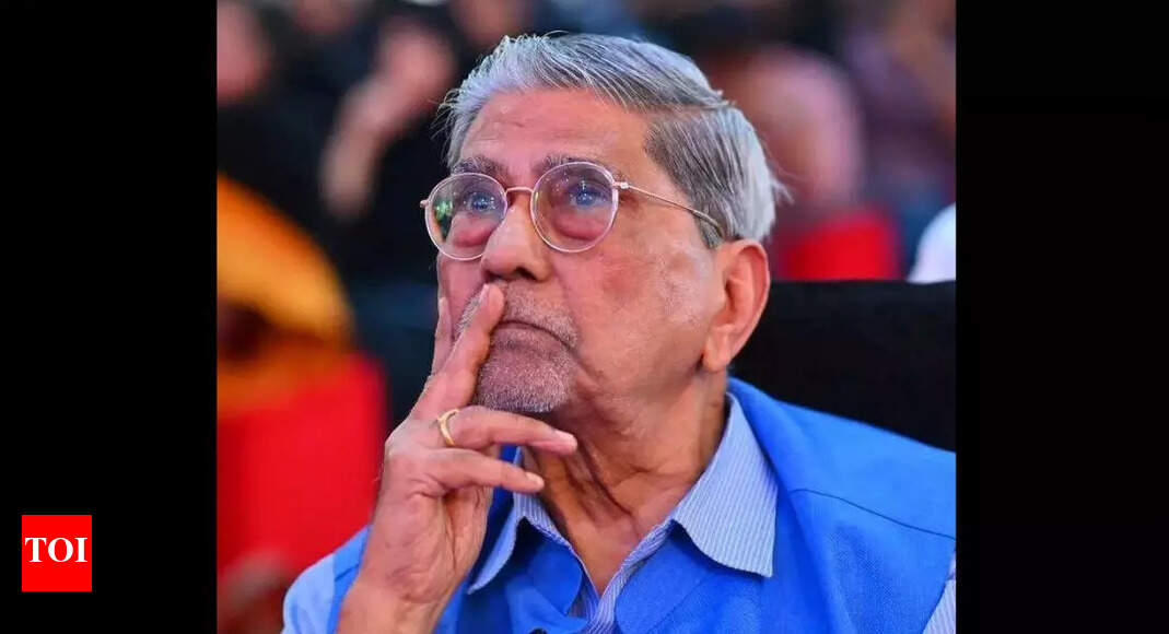 At 91, retired oil executive gets PhD & D Litt from Andhra University