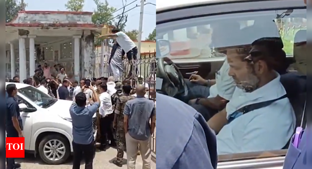 Rahul Gandhi stopped by police from entering Ambedkar hostel in Bihar's Darbhanga