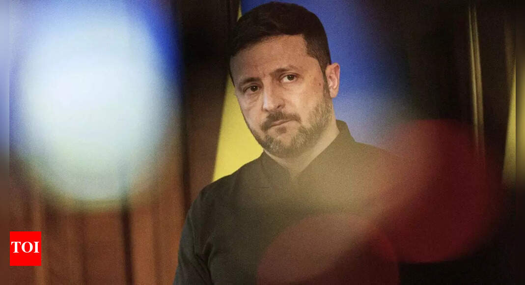 Zelenskyy slams Russian team as 'dummy' delegation in Turkey peace talks; Kremlin fires back, calls him 'clown' - Times of India