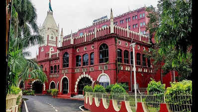 HC upholds trial court order, grants child visitation rights to man