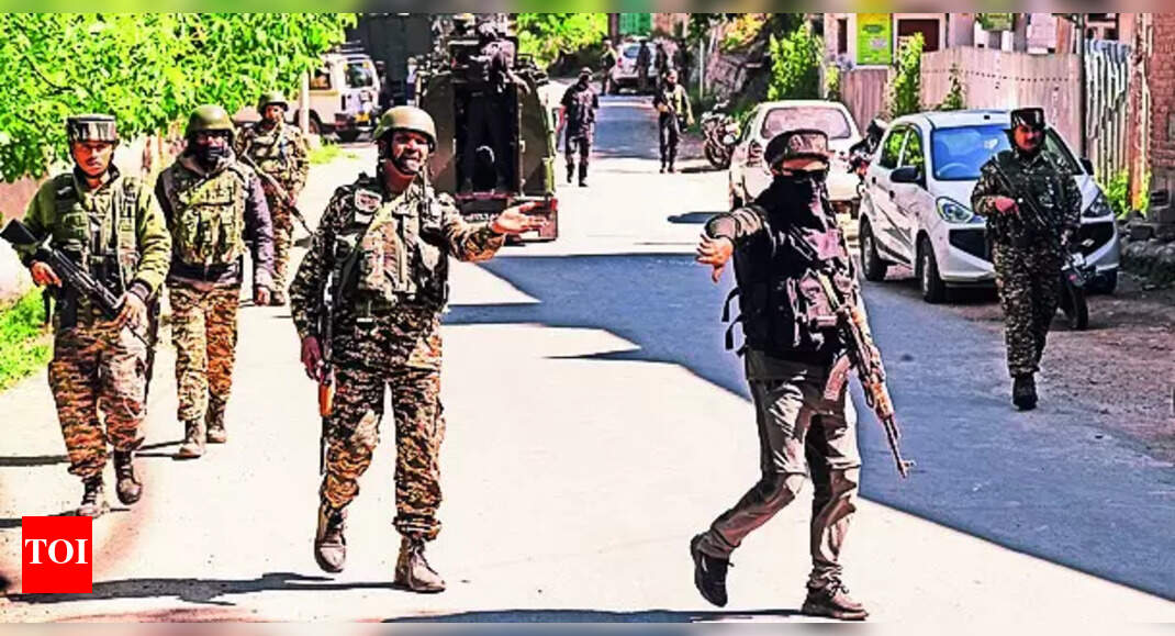 3 और आतंकवादी कश्मीर में मारे गए, 48 घंटों में केवल 6