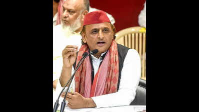 Celebrate victories, not ceasefire: Akhilesh on Tiranga Yatra of BJP