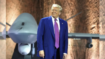  Donald Trump’s decision to lift Syria sanctions stuns US officials