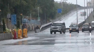 Early monsoon in Mumbai? Rain lashes several parts of city; IMD predicts more showers