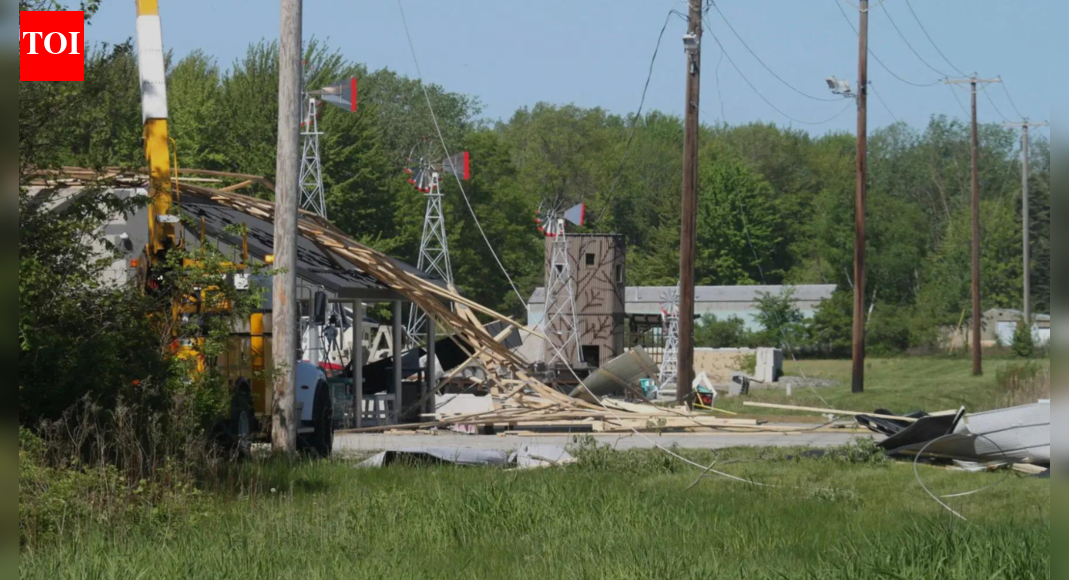 Missouri in ruins: Tornado leaves trail of death and destruction in St ...