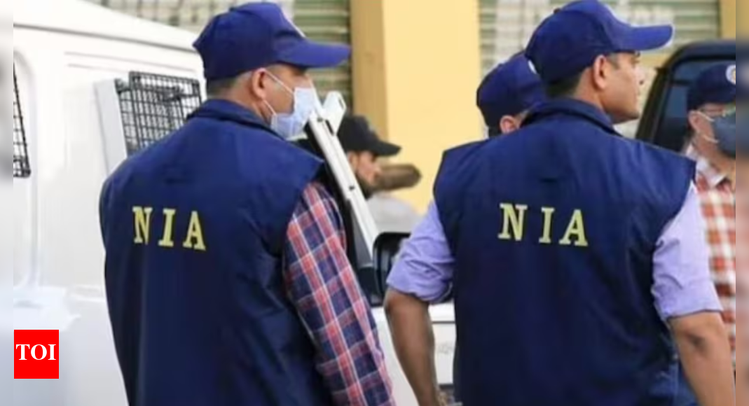 'Conspired to commit terror acts': NIA arrests two Isis members at Mumbai airport