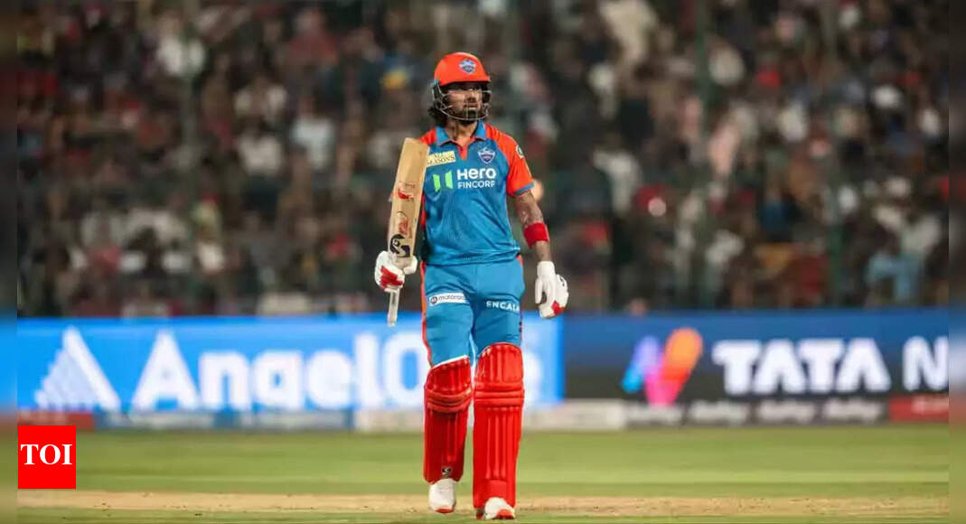 DC vs GT Live Score: KL Rahul solid as DC opener for first time this season