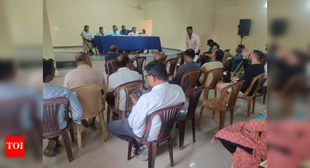 Assolda Locals Protest Sewage Plant and Demand Action