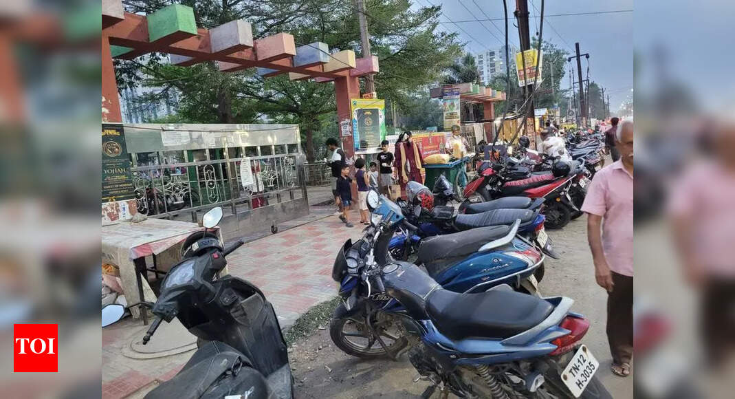 Neglected Avadi Park: Safety Concerns Rise Among Residents