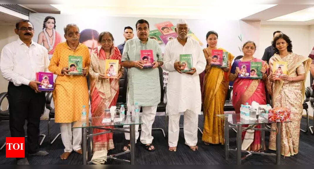 Gadkari Highlights Wisdom of Sant Gulabrao Maharaj at Book Launch