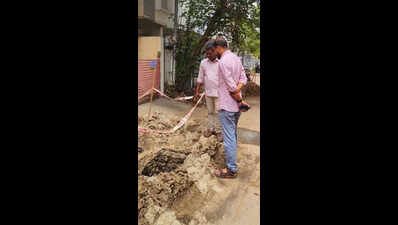 Sewage in Adyar taps for 2 weeks, residents still wait for fix