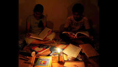 North Chennai residents left in the dark overnight