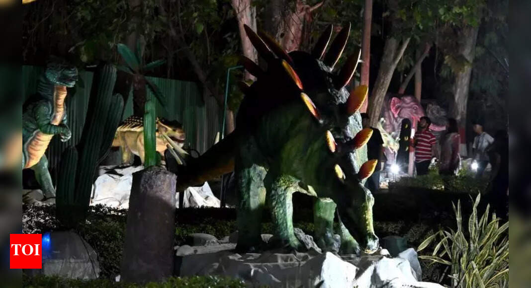 Regional Science City Opens Dinosaur Park with Life-Sized Replicas