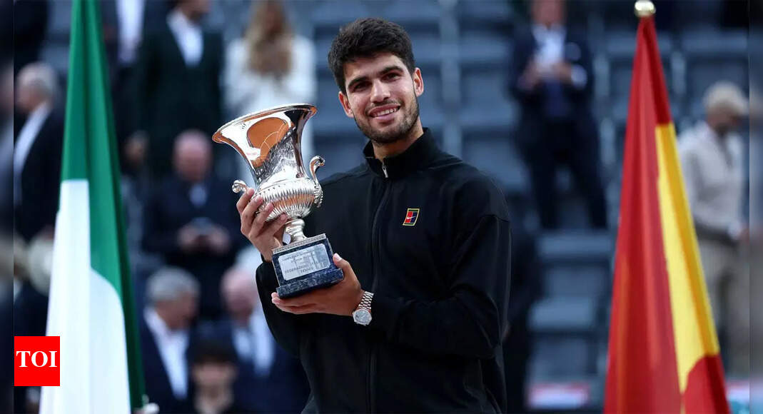 Carlos Alcaraz beats Jannik Sinner to win Italian Open