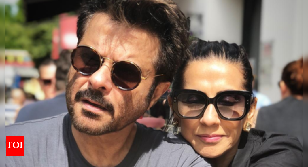 Anil Kapoor celebrates 41 years with wife Sunita!