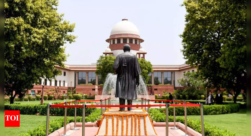 सुप्रीम कोर्ट ने सभी सेवानिवृत्त न्यायाधीशों के लिए “पेंशन की एक रैंक” सिद्धांत का आदेश दिया है। भारत समाचार