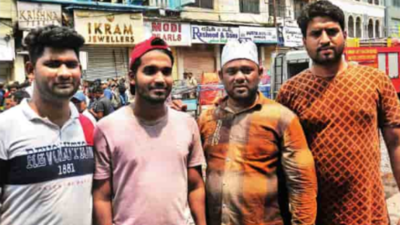 Hyderabad fire tragedy: On their way for chai, five men turned first responders