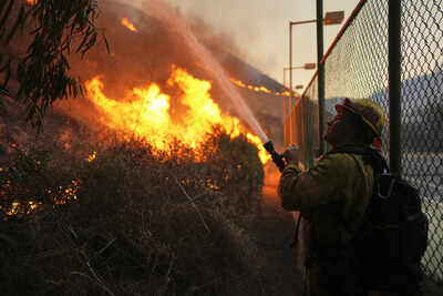 Can we learn to live with wildfires?