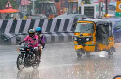 Heavy rainfall predicted in Bangalore, Tamil Nadu, Pune, Kerala; are schools closed? – Times of India