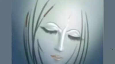Optical illusion of personality testing: reeds, swan or woman? What you noticed first in the picture shows if you are introvert, extravert or ambivert