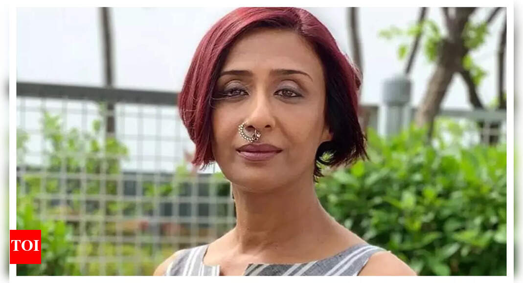Achint Kaur from Jamai Raja Appeals for Work in Emotional Video