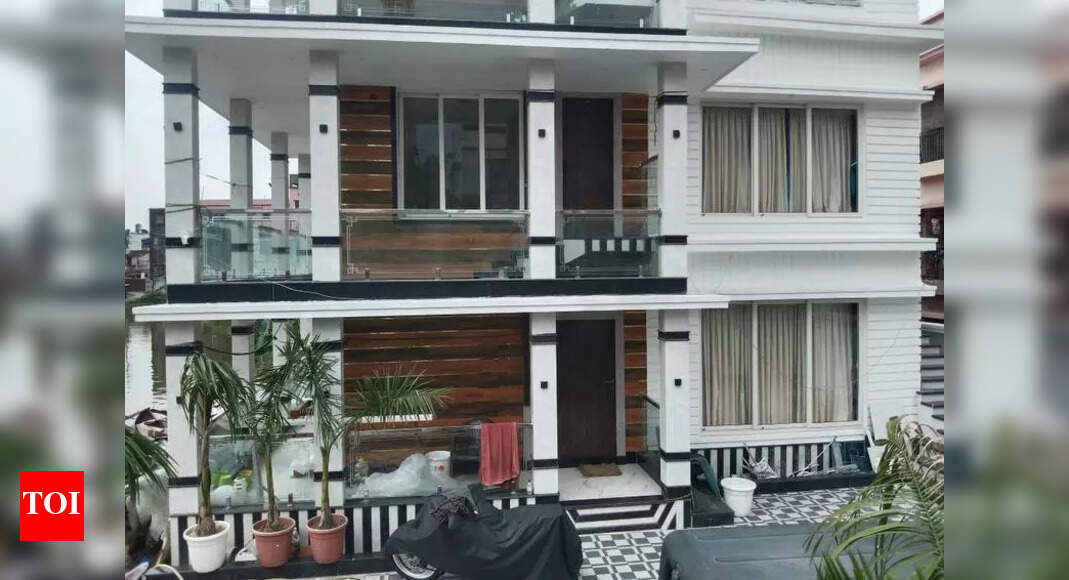 Calcutta HC Orders Demolition of TMC Leader's Illegal House