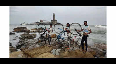 2 city kids spend summer vacation cycling from Sion to Kanyakumari