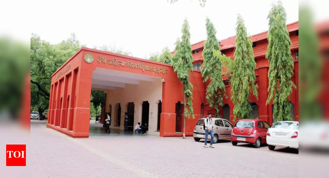 DAVV to launch integrated teacher education courses | Indore News