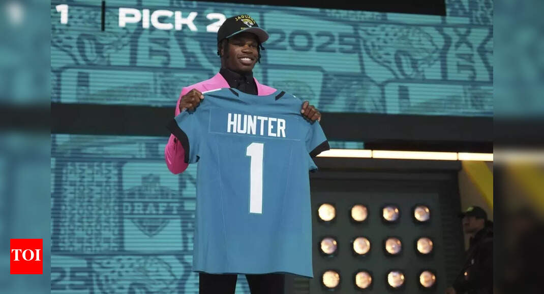 Lawrence Impressed by Hunter's 'Juice' at Jaguars OTAs