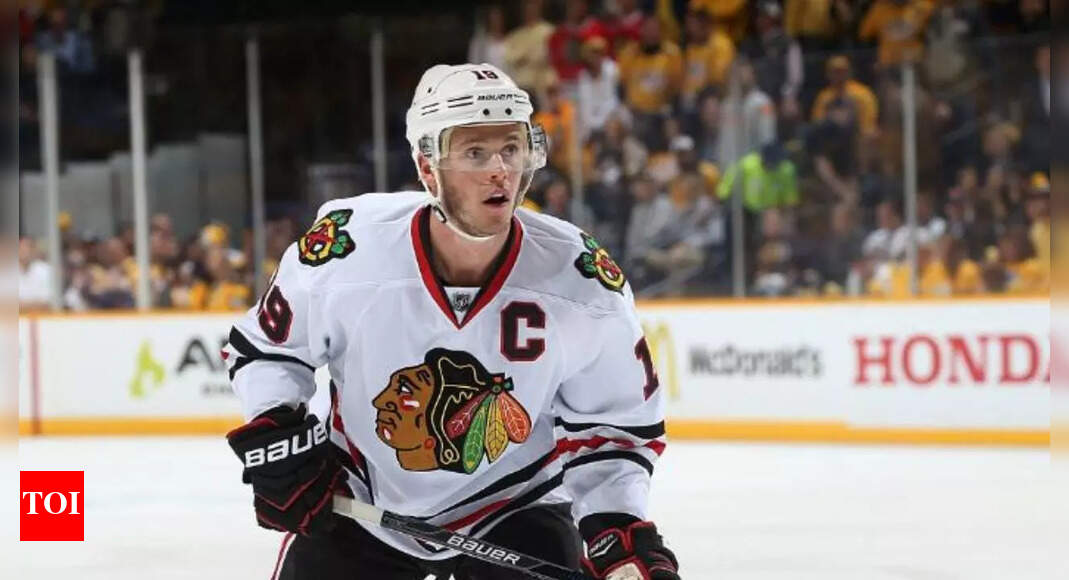 Jonathan Toews May Join Dallas Stars for Playoff Run