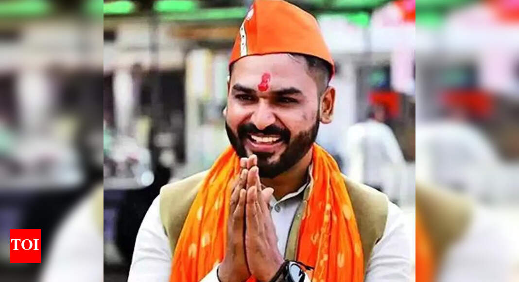 गुजरात -मैंड्री बाचू -एकबद “सोशल” किरण के बेटे ने भी MgnRegs 71 Kror Rupy के साथ धोखाधड़ी में बिताया | भारत समाचार