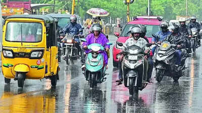 Heavy rainfall likely in interior districts; Chennai to get mild showers