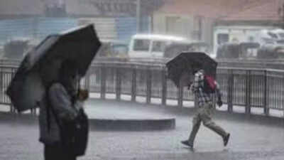 IMD issues 'yellow' alert for several parts of Maharashtra, including Mumbai, for May 19-23