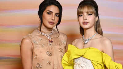 Priyanka Chopra and BLACKPINK's Lisa switch places for a better photo angle, their bonding wins the internet - WATCH VIDEO