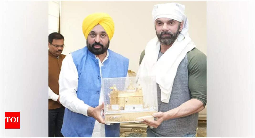 Sohail Khan Meets Punjab, Haryana Chief Ministers