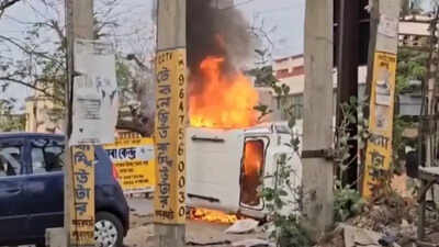 File photo 'Police inactive and absent': What are key findings of HC-appointed panel on Murshidabad violence