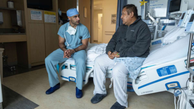 California surgeons perform world's first successful human bladder transplant