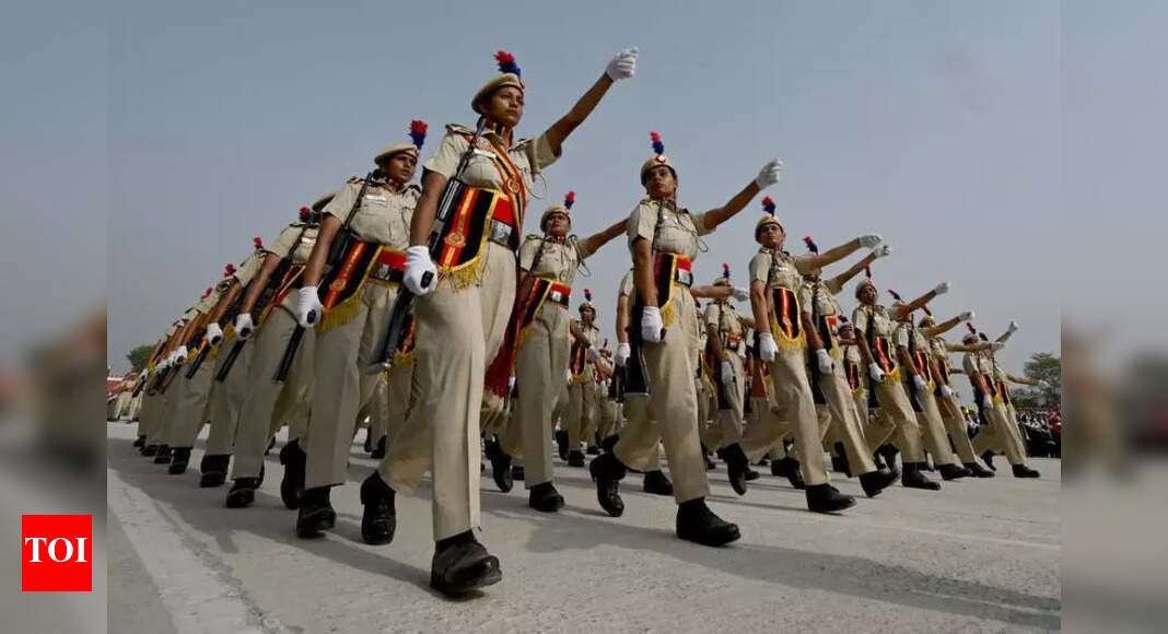 New Delhi Police Welcomes Women Recruits with Pride
