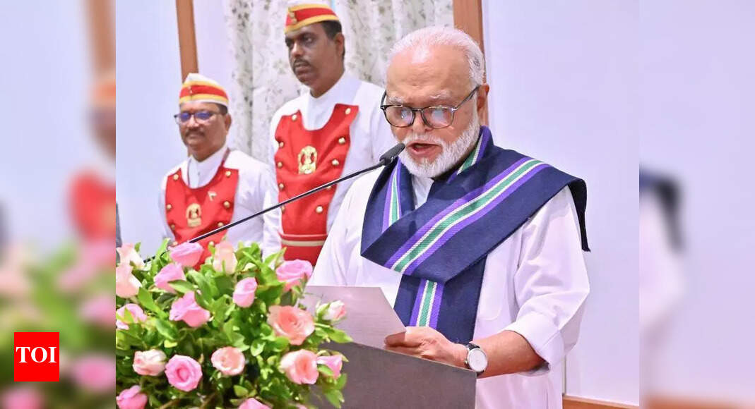 Bhujbal's Cabinet Inclusion Sparks Controversy Between Maratha, OBC Activists