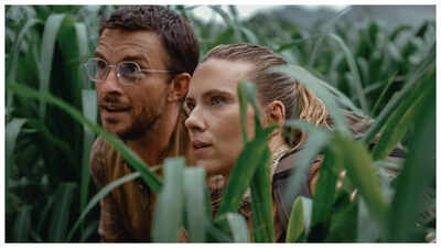  Netizens hail Scarlett Johansson's movie for the '90s action thriller feeling' and ‘horror’
