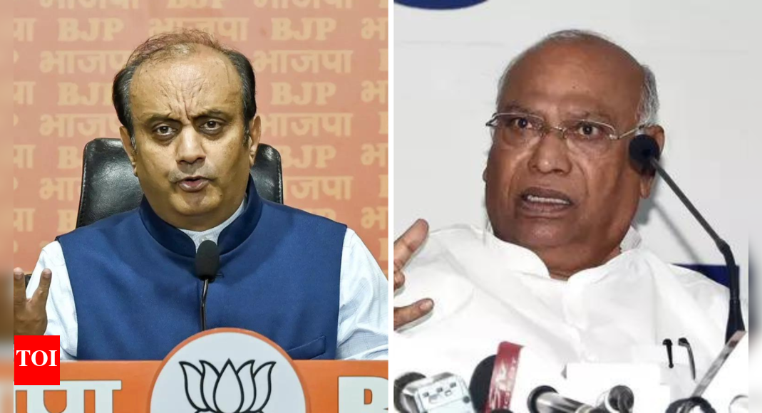 “भारतीय सेना की वीरता का अपमान करते हुए”: भाजपा क्लैम्स खारगे के “लिटिल वॉर” नोट्स के बारे में नोट्स | भारत समाचार